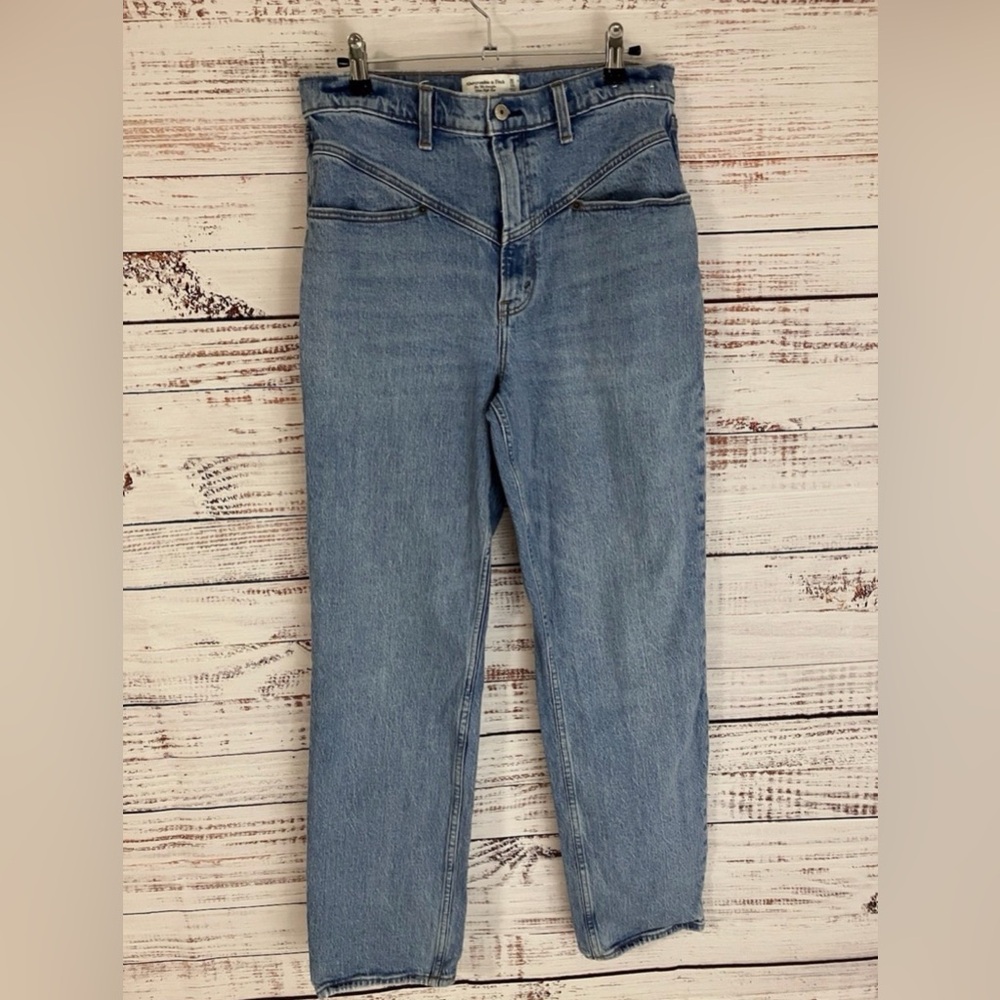 !!! ISO !!! Curve Love 90s Straight Ultra High Rise Jeans with Front Yoke 14L